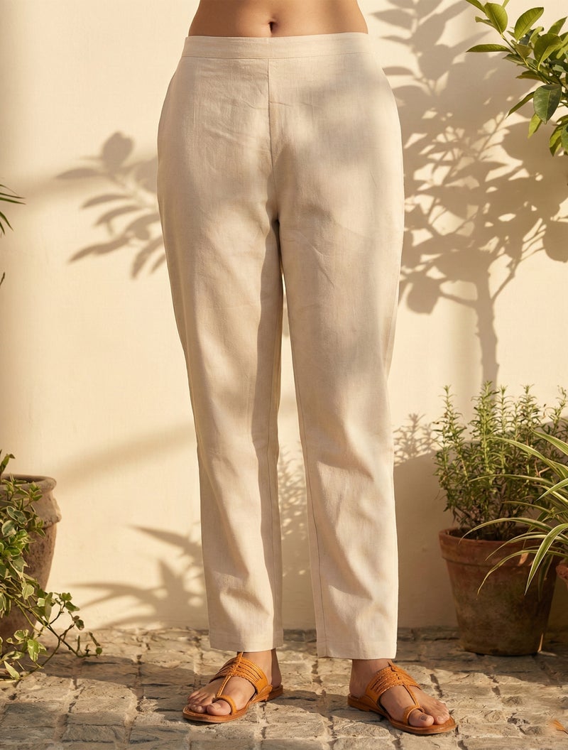 trueBrowns طقم كورتا بنطال ودوباتا مزخرف باللون الأزرق العاجي من trueBrowns - Image 4